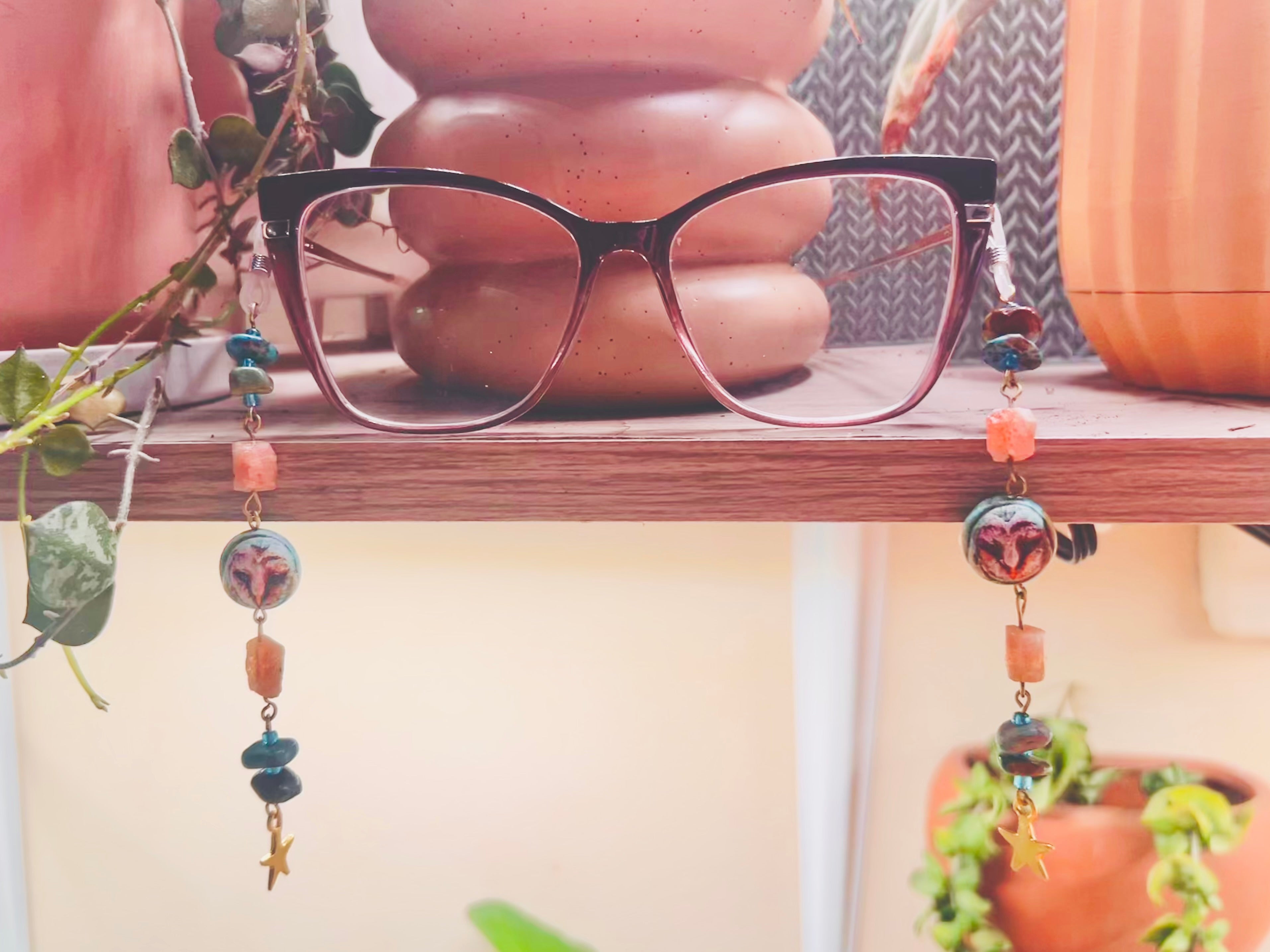 Owl Guide Eyeglasses Charm