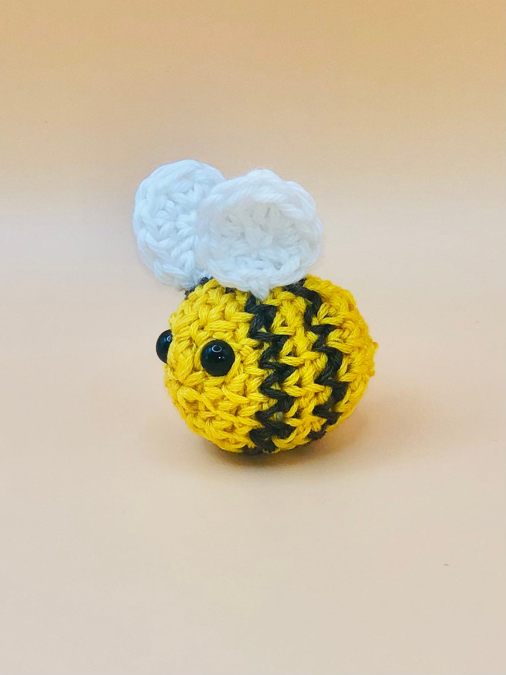 Mini Bee Pocket Hugs