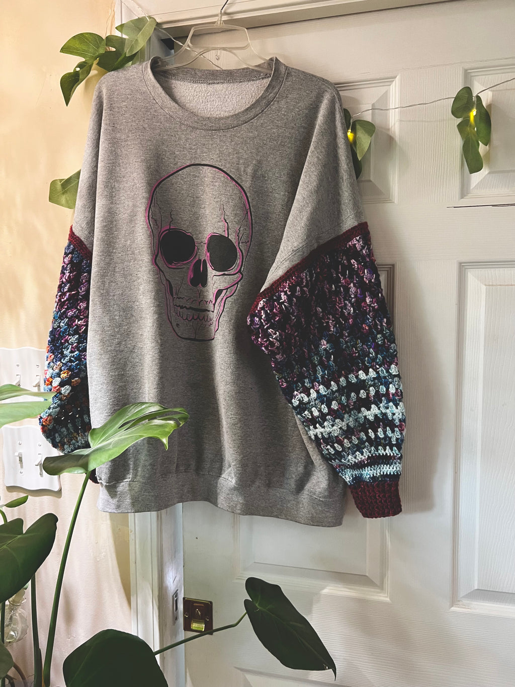 Skull Sweater + Crochet sleeves