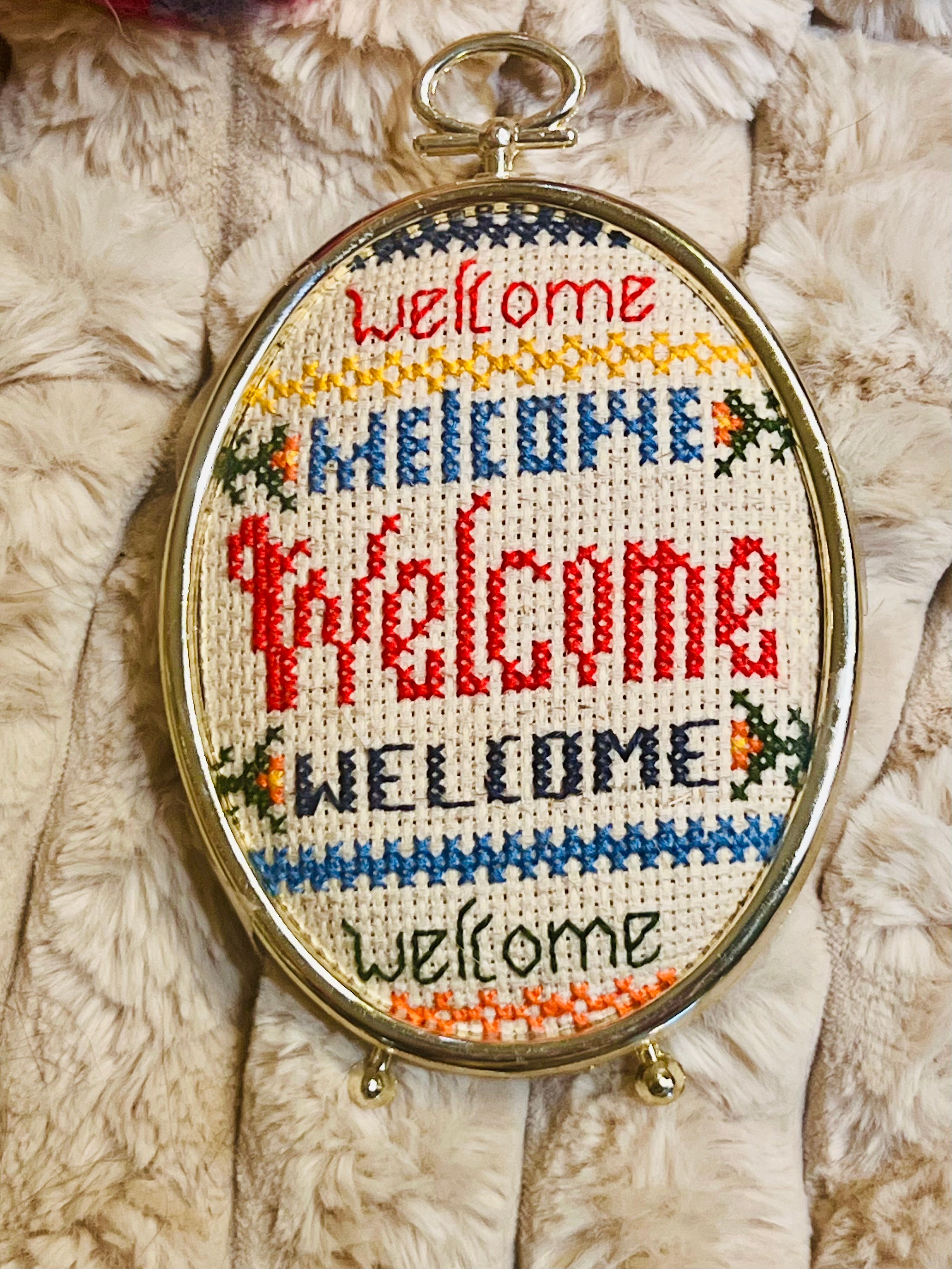 embroidered wall art set