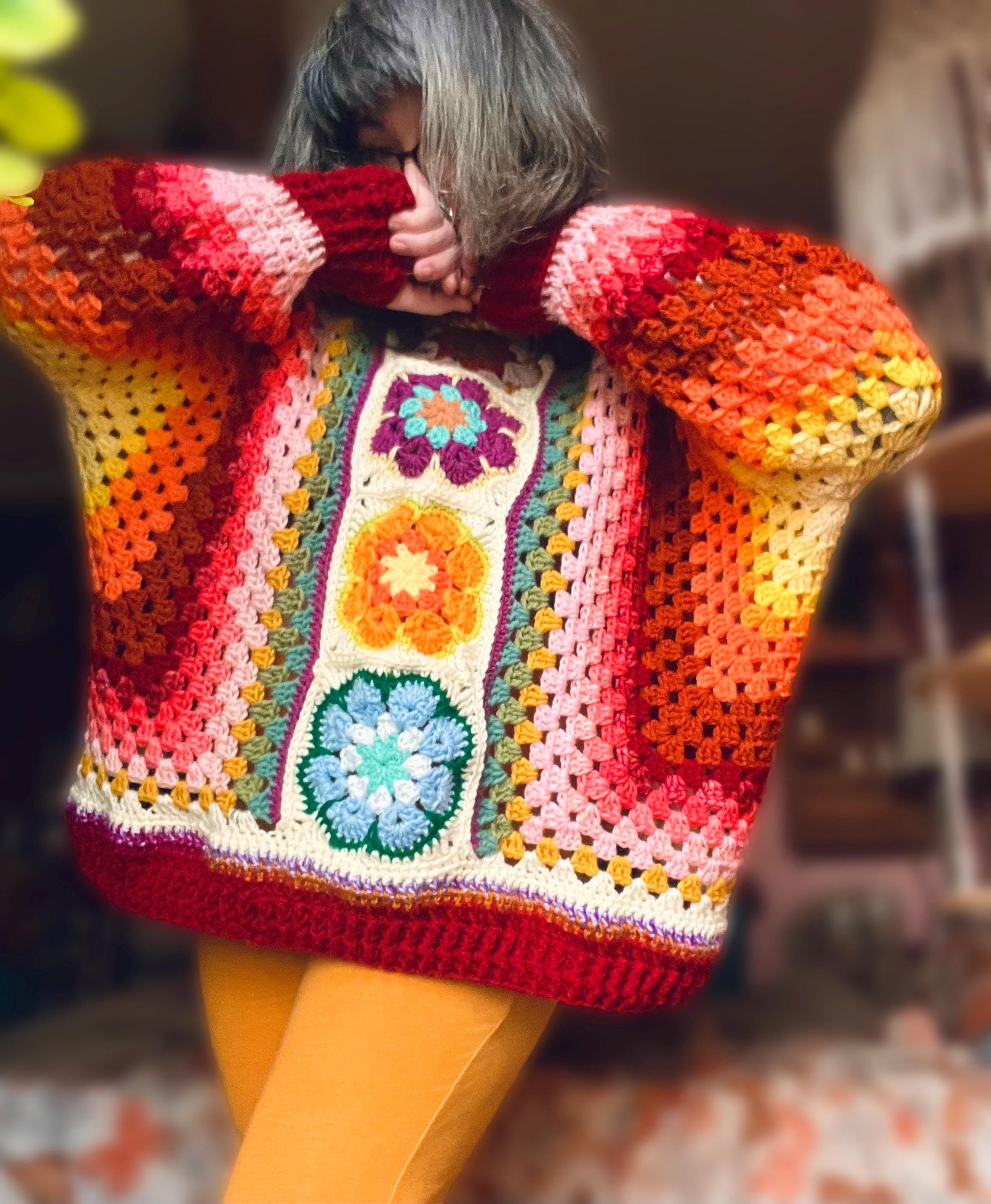 Retro Flower Power Pullover